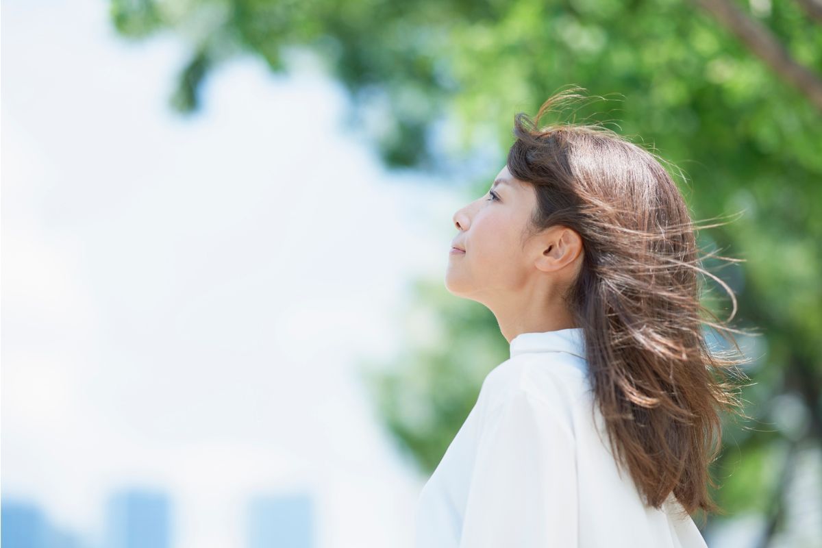 Effective ways to beat the autumn blues improve mood psychology
