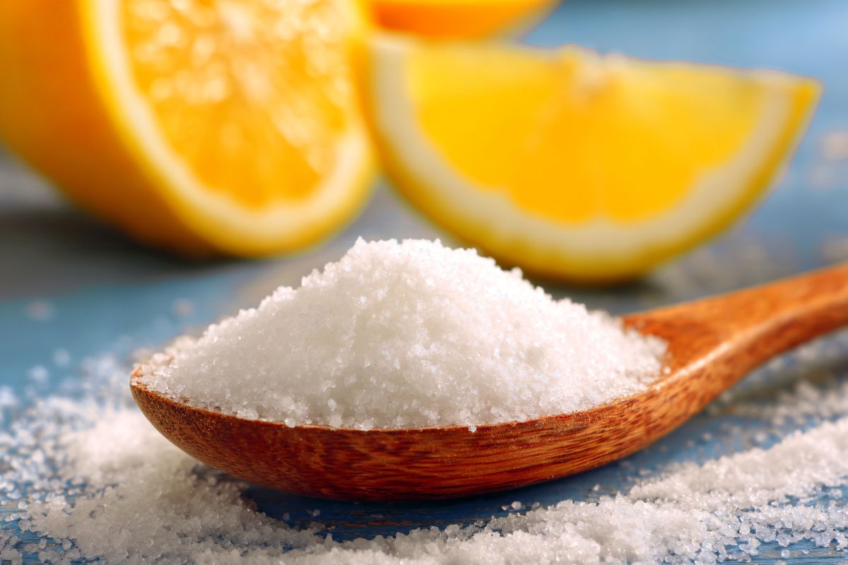 Maseczka z sody oczyszczonej naturalnie wygładza i oczyszcza skórę twarzy