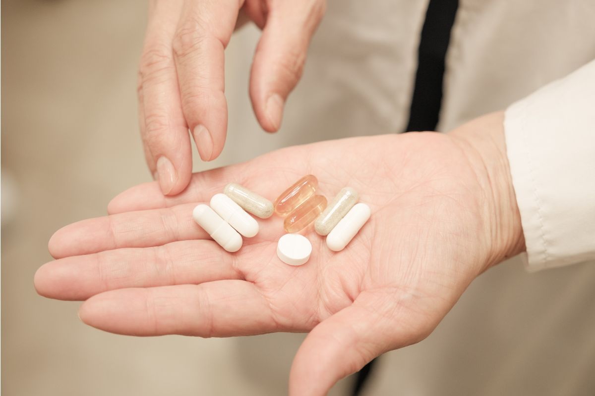 Paracetamol and alcohol interactions causing liver risk