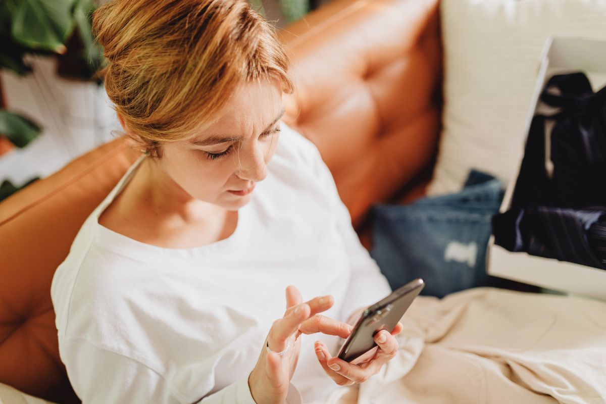 Objawy uzależnienia od telefonu u dzieci i dorosłych fonoholizm